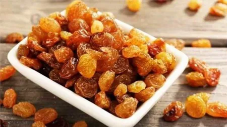 Skin Benefit Of Eating Raisins