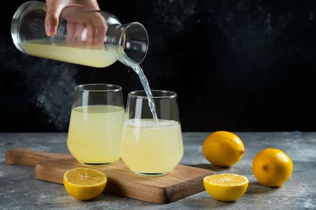 Remedy with lemon juice