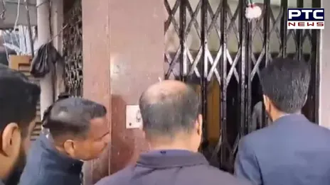 ED officials enter premises of Sujit Bose..jpg
