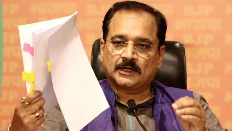 विधानसभा चुनाव नहीं लड़ेंगे दिल्ली BJP चीफ वीरेंद्र सचदेवा! सामने आई वजह -  Delhi BJP President Virendra Sachdeva will not contest the assembly  elections ntc - AajTak