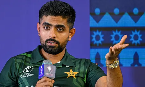 It's like we're at home': Pakistan's Babar Azam surprised by Indian welcome  - Sports - Business Recorder