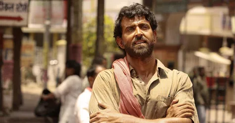 Super 30 movie review: Hrithik Roshan shines in a rousing fairy tale that  packs in some dark truths