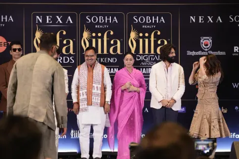 IIFA Awards 2025: जयपुर में IIFA 2025 का भव्य आगाज, सिल्वर जुबली अवार्ड  समारोह में फिल्मी सितारों ने करवाया फोटोशूट photos : First India News in  Hindi
