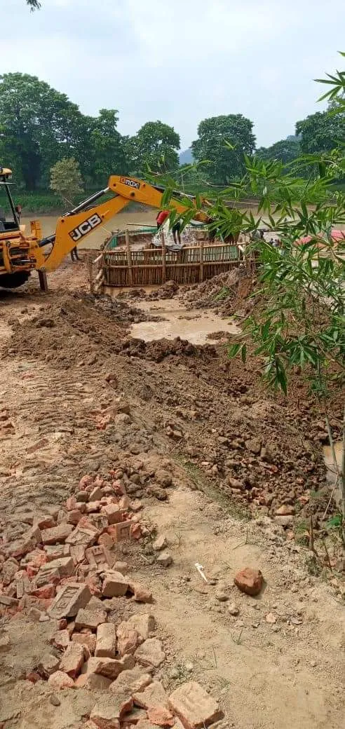 মৰিগাঁৱত বন বিভাগৰ পৃষ্ঠপোষকতাত অবৈধ বালি খনন: কোটি কোটিৰ ৰাজহ লোকচান