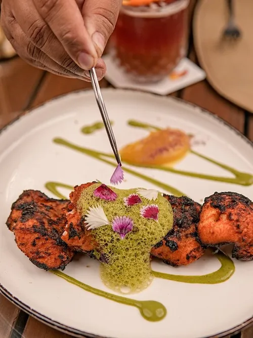 Chingari, Sheraton Grand Pune Bund Garden Hotel