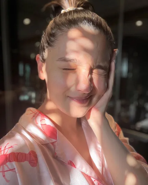 Alia Bhatt Glows In Adorable No Makeup Sunkissed Selfie, Check Out The  Diva's Unfiltered Pictures - News18