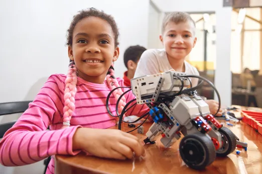 In South Africa and China, Robots are Helping Kids Learn to Code -  TryEngineering.org Powered by IEEE