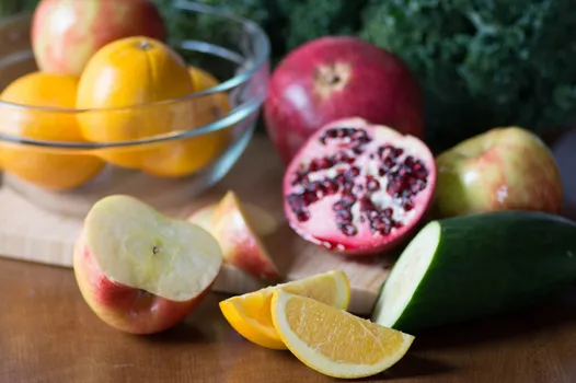 Apple Pomegranate Orange Juice - Stirlist