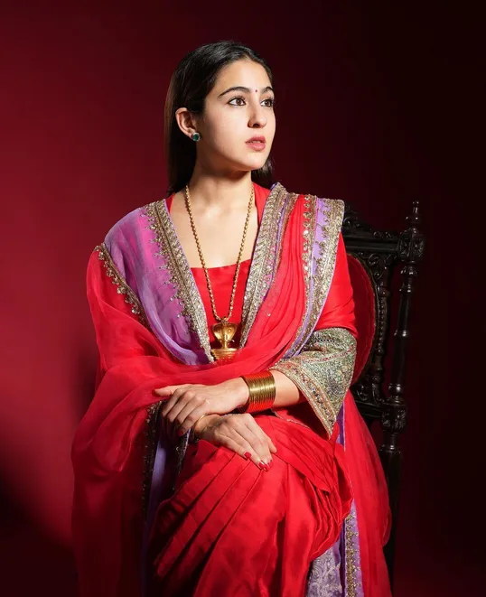 For Ganpati this year, Sara Ali Khan chose this red regal salwar suit