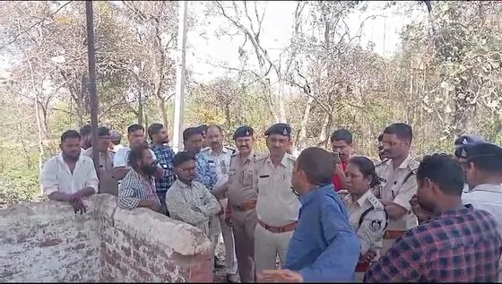 Jabalpur News: 8 वर्षीय मासूम को मंदिर से उठा ले जाने वाला कौन..? , पड़ताल में जुटी एएसपी ने गांव में डाला डेरा