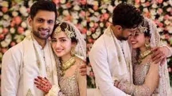 भारत की पूर्व टेनिस खिलाड़ी सानिया मिर्जा और उनके पति पाकिस्तानी क्रिकेटर शोएब मलिक ने सना के साथ सोशल मीडिया पर शादी की तस्वीरें शेयर की