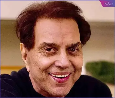 ...And Dharmendra kept getting ready for the Filmfare Award year after year!