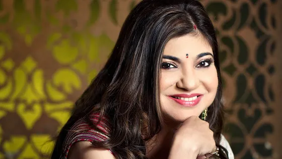 Happy Birthday Alka Yagnik: The Melodious Voice of Bollywood Turns 58