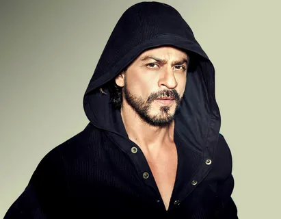 SHAH RUKH KHAN SLAPPED WITH FINE OF ₹5.59 LAKH IN VARANASI