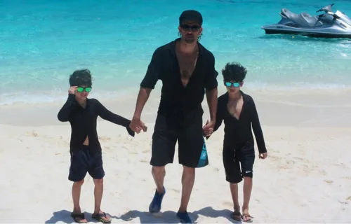 HRITHIK ROSHAN SHARES INSPIRING CHILDREN'S DAY MESSAGE