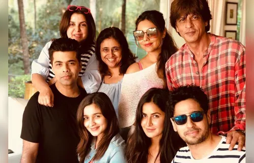 PICS: HERE'S HOW SRK PARTIED ON BIRTHDAY EVE!