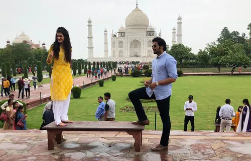 Ali and Amyra Shoot at the Monument of Love 