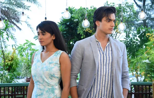 Fans unite to make an attempt at bringing Naira together