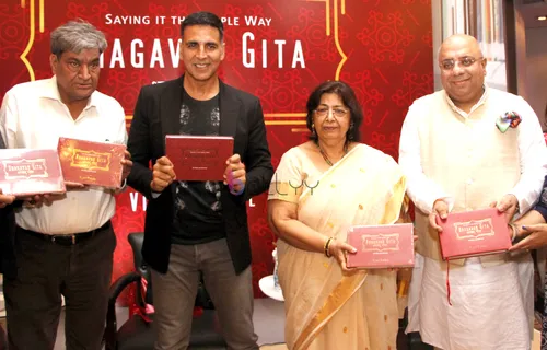 'Bhagavad Gita - Saying it the Simple Way' unveiled by Bollywood Actor Akshay Kumar