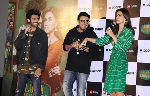 Kartik Aaryan And Kriti Sanon Launched There Film Luka Chuppi Trailer In Mumbai