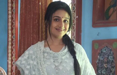 Paridhi Sharma A.K.A Babes Of Patiala Babes Is An Expert In Making Resumes