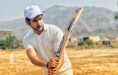 Shivin Narang And His Love For Cricket!