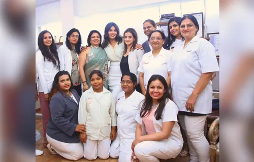 Priyanka Chopra Is All Smiles As Her Mother Opens A New Clinic
