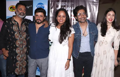 B-Town Celebs Spot In Hawa Badle Hassu Grand Premiere In Mumbai