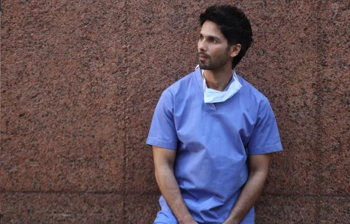 Shahid Kapoor Spends Time With Doctors To Prepare For Kabir Singh 