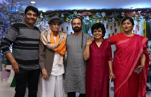 Renowned Journalist Kanti Bhatt Was Honoured Recently At A Unique Program In Mumbai