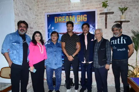 Makers Of Akshay Kumar's Khiladi Series Are Back With A Bang!