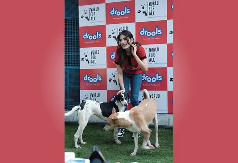 Rhea Chakraborty teams up with India’s leading pet food brand Drools for its food donation drive for stray dogs