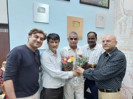 The office of Lakshmi Ganapati Films of producer Ramesh Vyas was inaugurated by Inder Kumar.