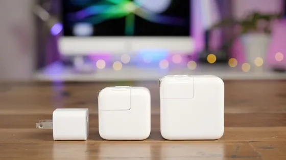 एप्पल का डुएल पोर्ट USB-C वाल चार्जर कितनी शक्तिशाली?