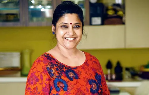 #MeToo: रेणुका शहाणे ने सुनाई आपबीती, बोलीं- होटल का वेटर सामने करने लगा गंदी हरकत