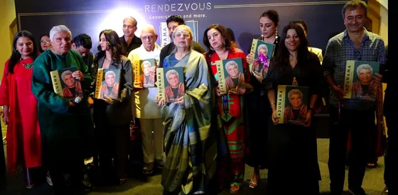 Javed Akhtar की 'जादुनामा' बुक लॉन्च पर नज़र आए बॉलीवुड सेलेब्रिटी 