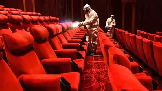 श्री प्रकाश जावड़ेकर ने फिल्म प्रदर्शन के लिए एसओपी जारी किया 50% बैठने की क्षमता के साथ सिनेमा हॉल खोलने की अनुमति