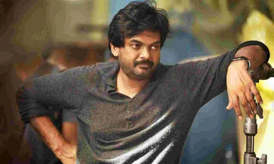 'लाइगर' के निर्देशक  Puri Jagannadh ने वितरकों Warangal Sreenu, Shoban Babu के खिलाफ ब्लैकमेलिंग,ऑडियो कॉल लीक के खिलाफ पुलिस में शिकायत दर्ज की