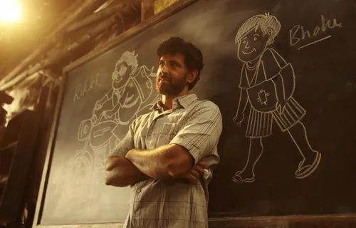 Trailer: सुपर-30 का ट्रेलर रिलीज, आनंद कुमार बने ऋतिक रोशन का दिखा दमदार किरदार