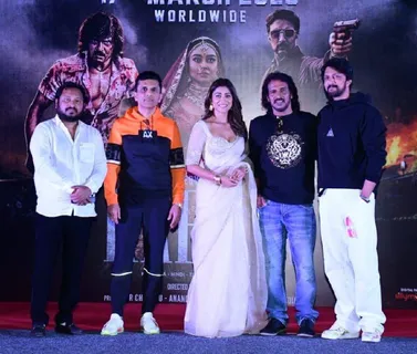 कैसे Deepika Padukone की पहली हिट फिल्म के हीरो उपेंद्र ने मुंबई की सड़कों पर 'Kabzaa' पर कब्जा कर लिया? by Chaitanya Padukone