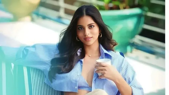 Suhana Khan कैजुअल वर्क आउटफिट में दिया पोज, देखें तस्वीर 