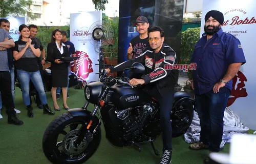 इंडियन रोडमास्टर एलिट मोटरसाइकिल को लॉन्च करने पहुंचे रोहित रॉय