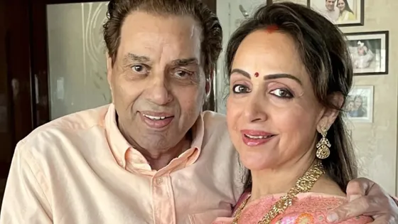 Short: Hema Malini's Love for Dharmendra: A Timeless Bollywood Romance