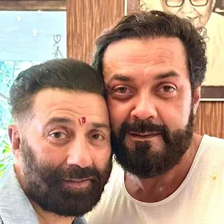 Happy Birthday Bobby Deol Wishes Dharmendra And Sunny Deol