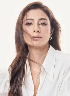 Devil Or Angel Tabu Unveils Her Characters Motion Poster From Bhool Bhulaiyaa 2