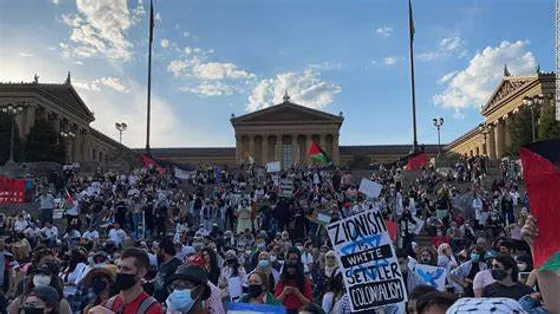 Columbia University Faculty Join Students, Walk Out in Solidarity After Pro-Palestinian Protest Arrests