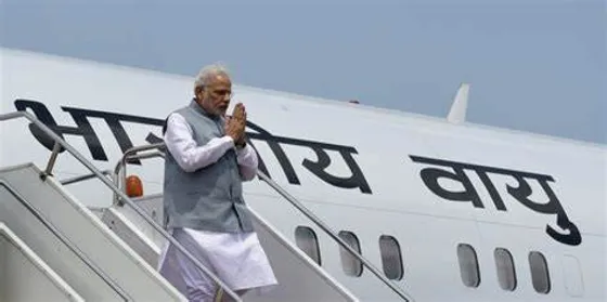 PM Modi's Thrilling Tejas Flight: An Enriching Experience Soars High in Bengaluru Skies