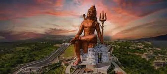 Top 5 Tallest Statues In The World!
