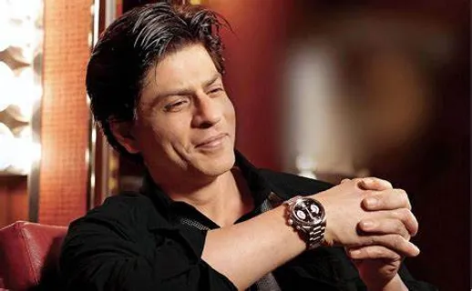 Shah Rukh Khan's  Upcoming Project Unleashes Stunning New Look Sending Social Media Viral