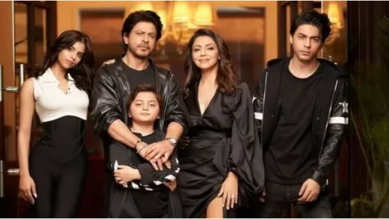 Suhana Khan Opens Ups About Her First Day On Archies Sets And Calls Shah Rukh Khan And Gauri Khan Her "Biggest Sources Of Guidance"!